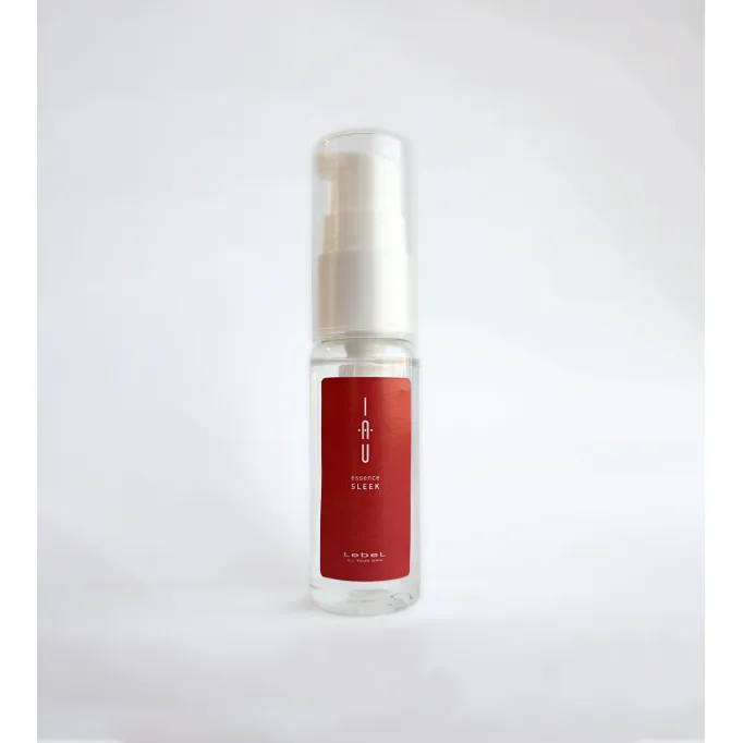 IAU Sleek Essence